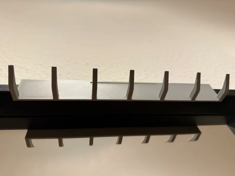Schlüsselbrett passend für Ikea NISSEDAL Spiegel