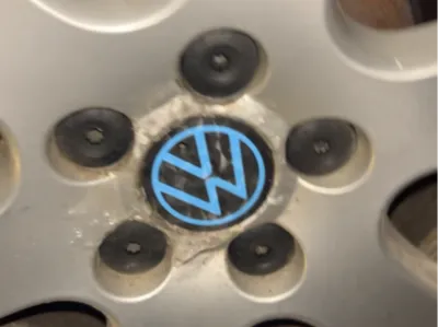 vw polo hub caps