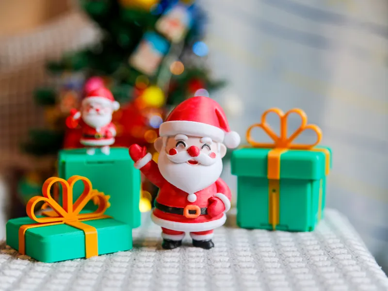 Cute Chibi Santa Figurine - Joyful Christmas Gift