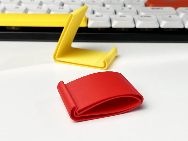Jumping Phone Stand - Vase mode!
