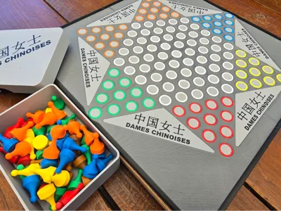 Chinese Checkers Game