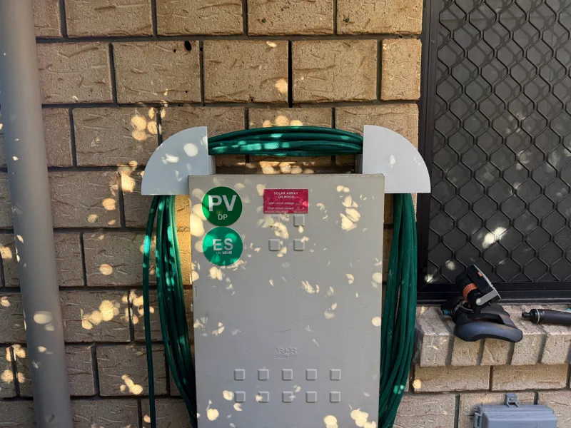 Garden Hose Holder - Meter Box Mouse Ears