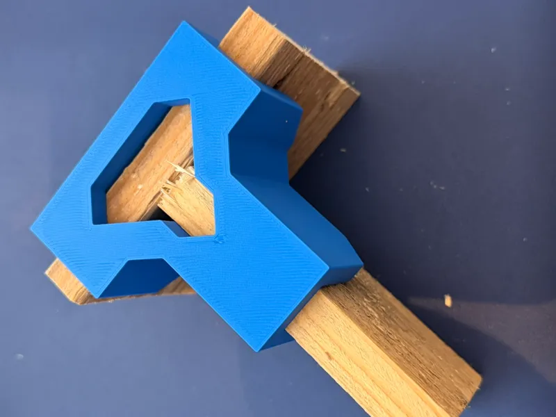 Parametric T-Joint connector for wood