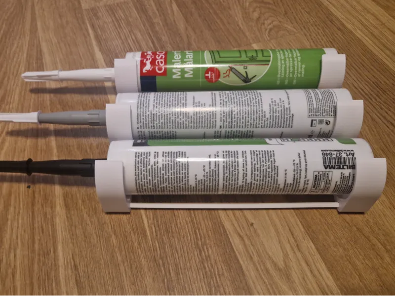 Wall rack for 3x caulk catridges