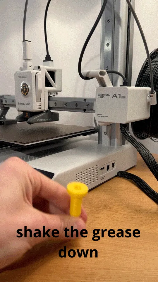 Grease Nozzle Syringe - Z-Axis Lubrication view 3