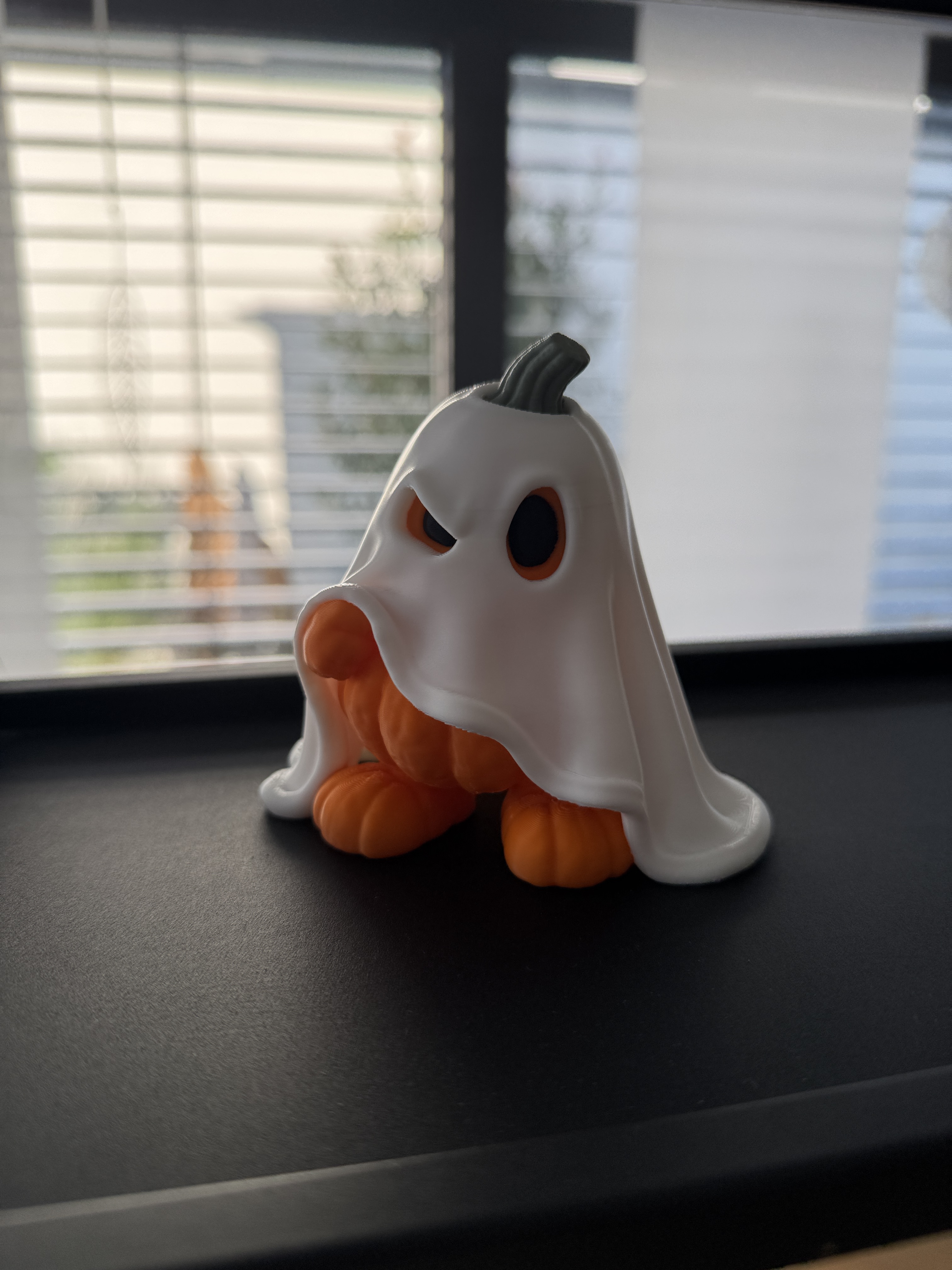 Undercover Pumpkin – Ghost Costume Halloween - 1