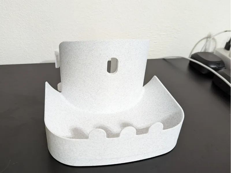 Quest 3 + Strapped Controller Stand