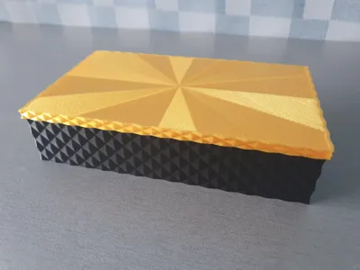 Cash gift / storage box with lid