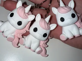 3 coloured Unicorn model/Keychain