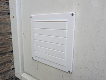 Tapa o cubierta: Fan hole cover that closes when not in use — vista de referencia 4
