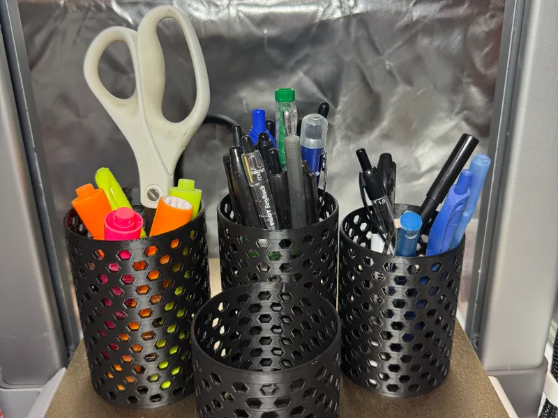Pen Holder