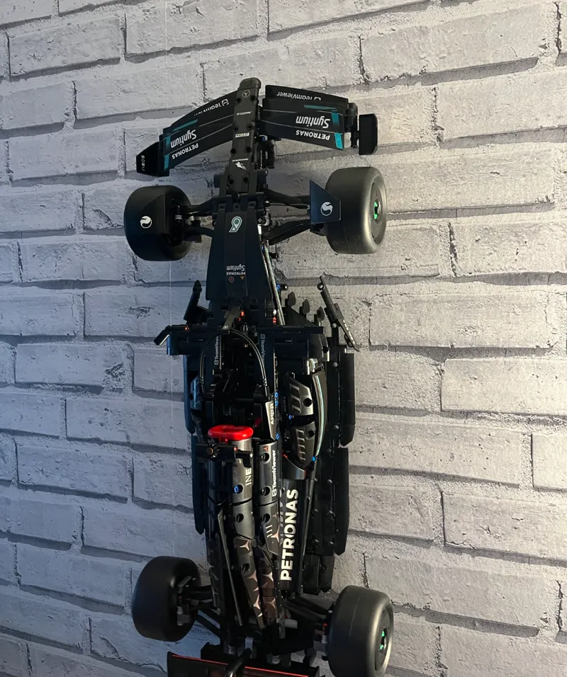 42171 Brick Mercedes F1 Wall Mount