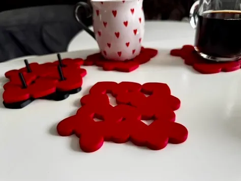 Heart Pattern Drink Coasters with Holder
