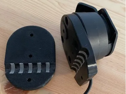 SUPPORTO  NAVIGATORE TOMTOM RAIDER PER MOTO