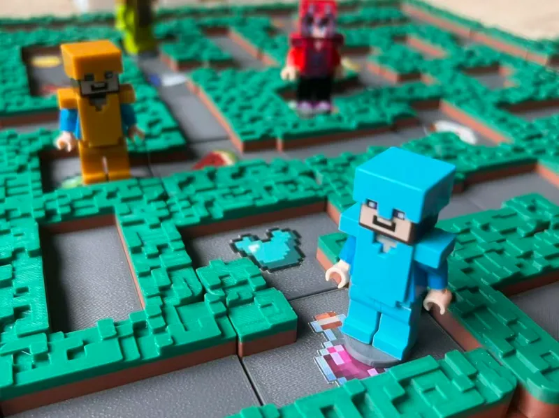 Minecraft Labyrinth Board Game