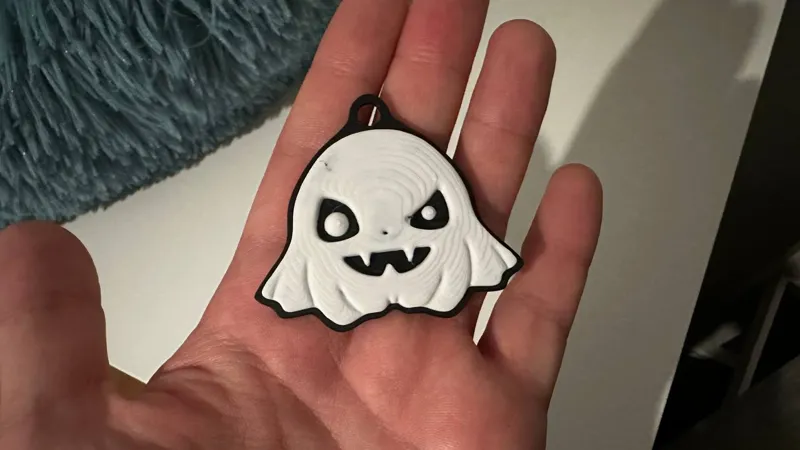 Spooky Ghost Keychain - Halloween 2023