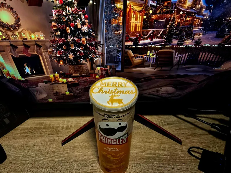 Christmas Gift Insert for Pringles Cans