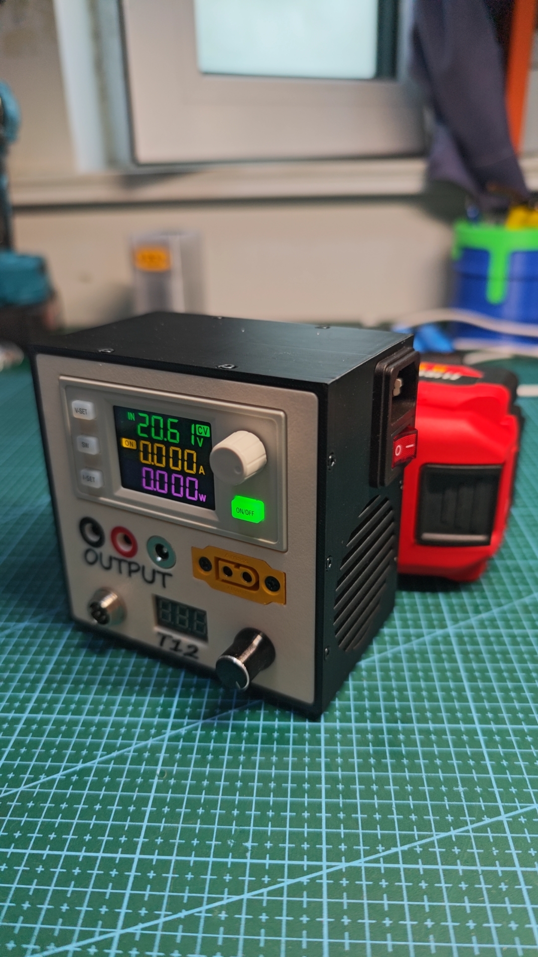 Miniatura 1 do modelo 3D T12+可调电源