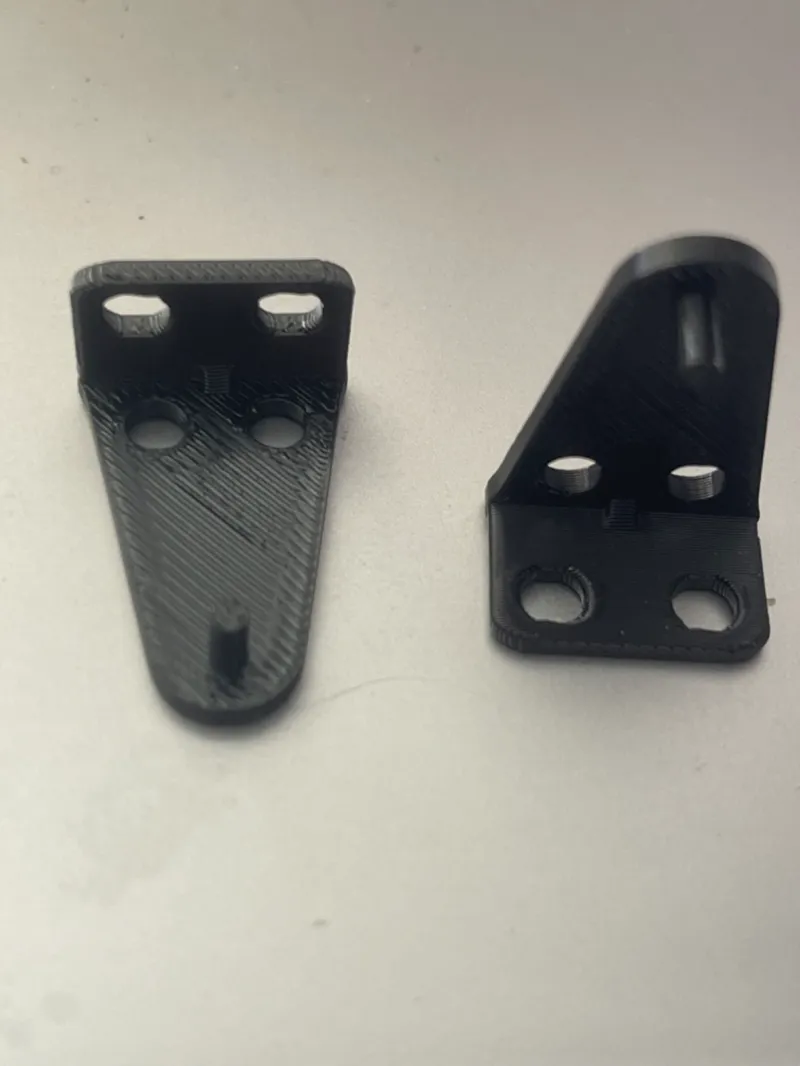 Venetian Blind Retainer Clip