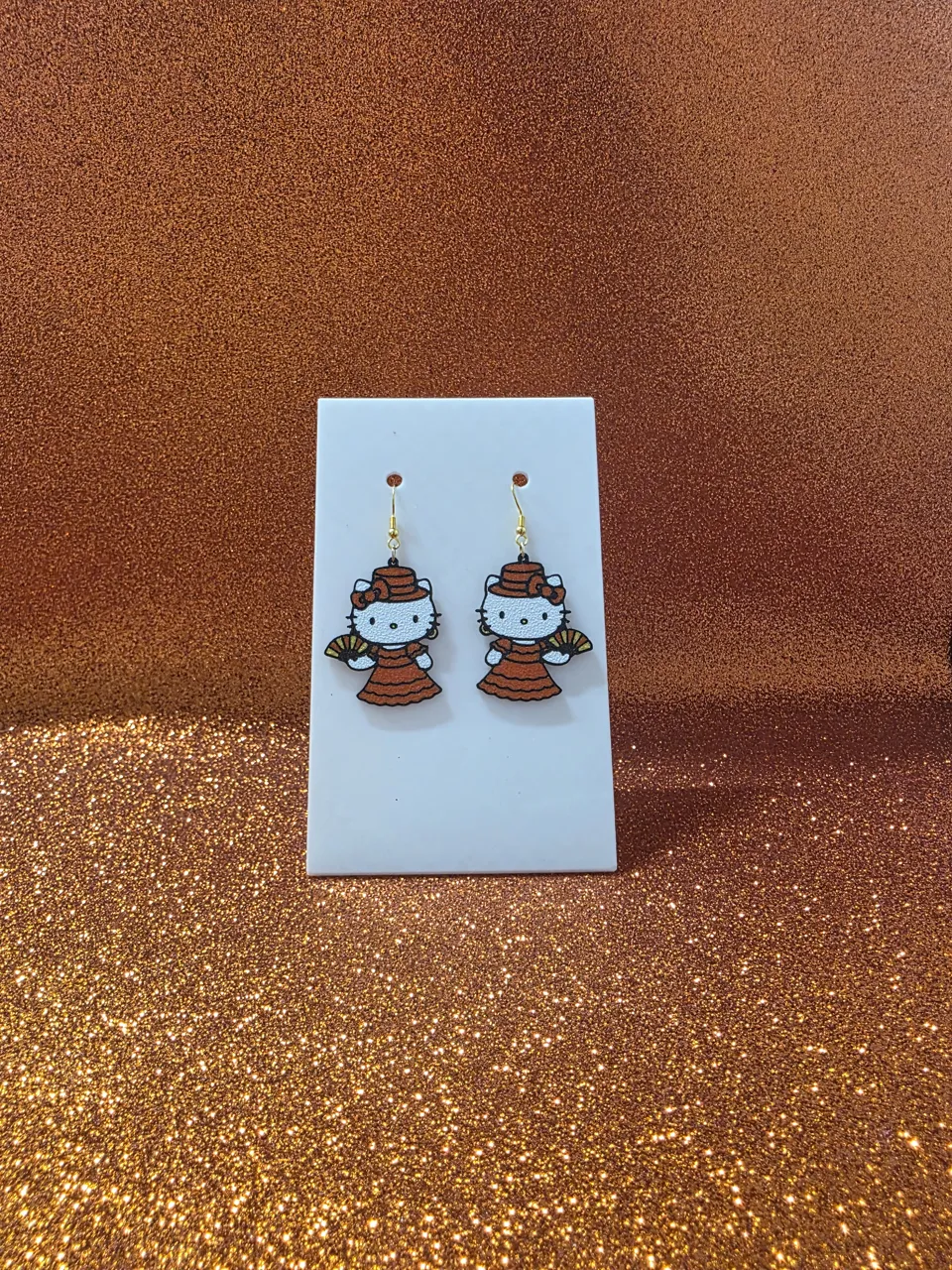 Spanish Hello Kitty earrings view 2