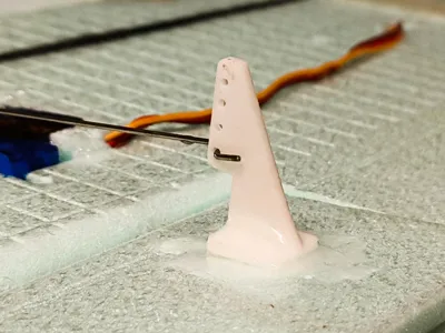 RC Plane/Boat/Car Servohorn glue in place w spikes