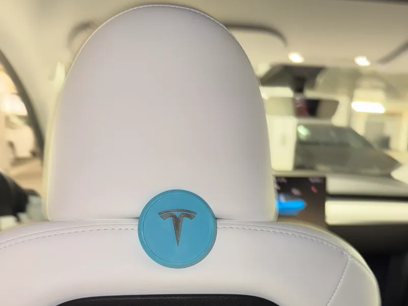Tesla MagSafe holder Cover