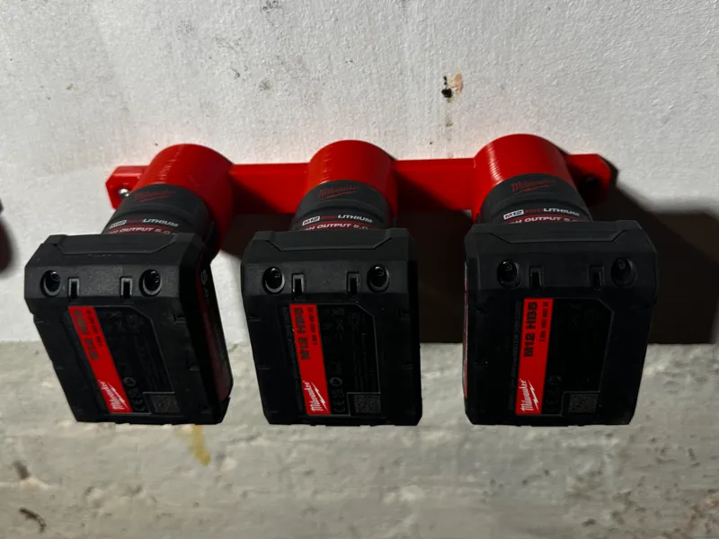 Milwaukee M12 Triple Battery Holder 