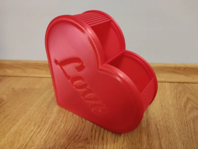 Shutter Box - Heart Shaped