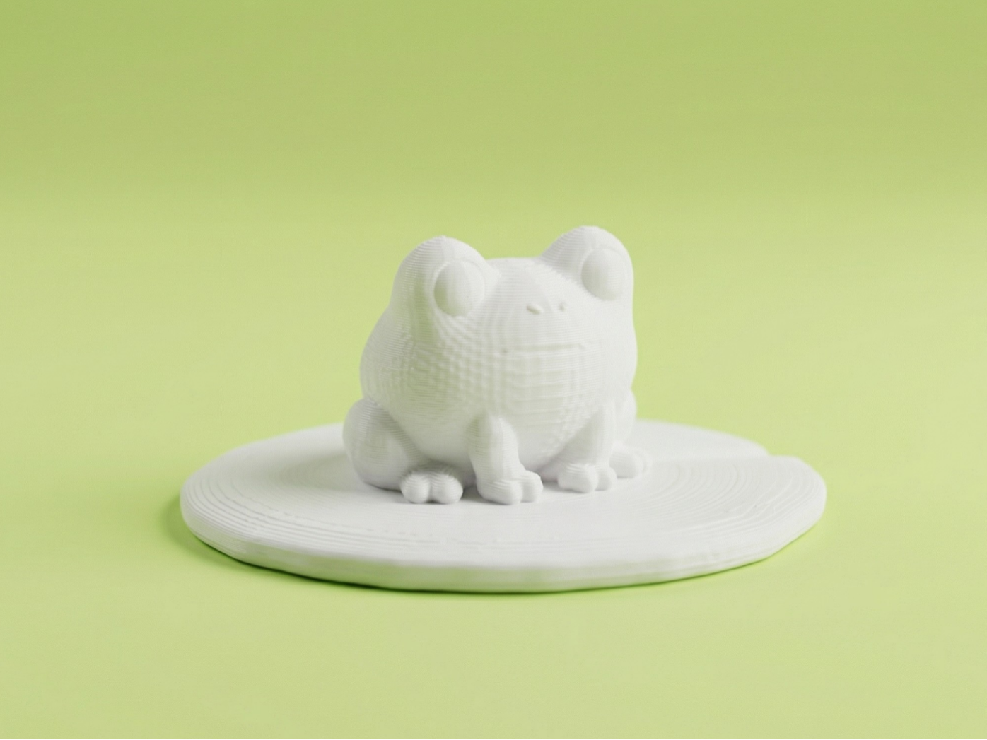 Minimal Frog Figurine – Cute Animal