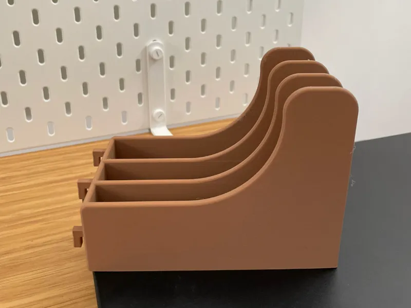 Skadis Desk Vertical Laptop Stand