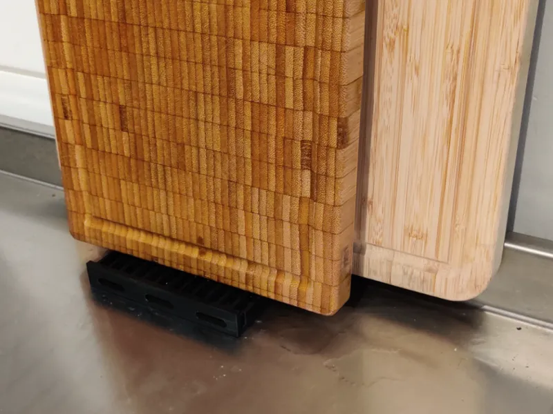 Cutting board dryer