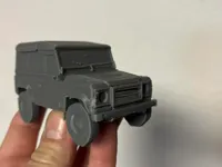 Land Rover Defender miniature — photo 2