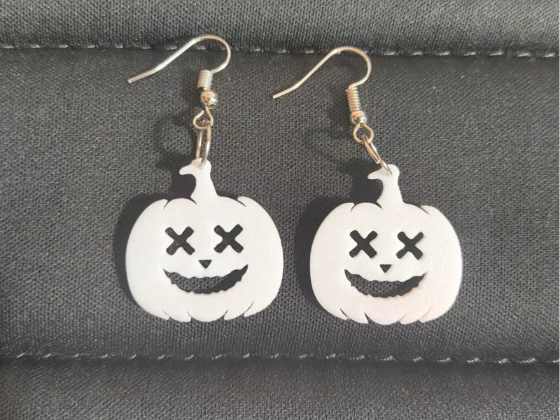 Halloween pumpkin earring