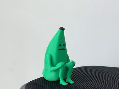 Shy Banana