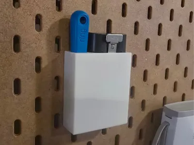 Ring battery + tool Skadis mount