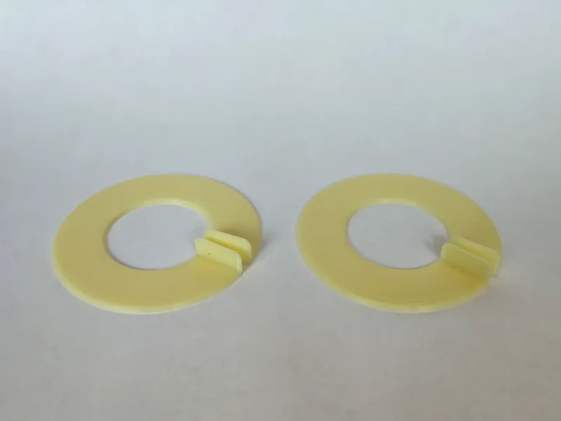 Pom pom maker