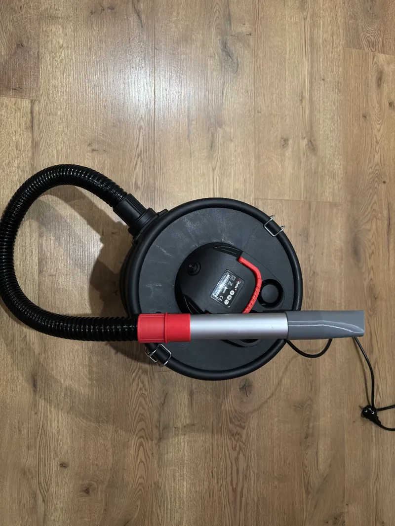 Adapter for vacuum cleaner 