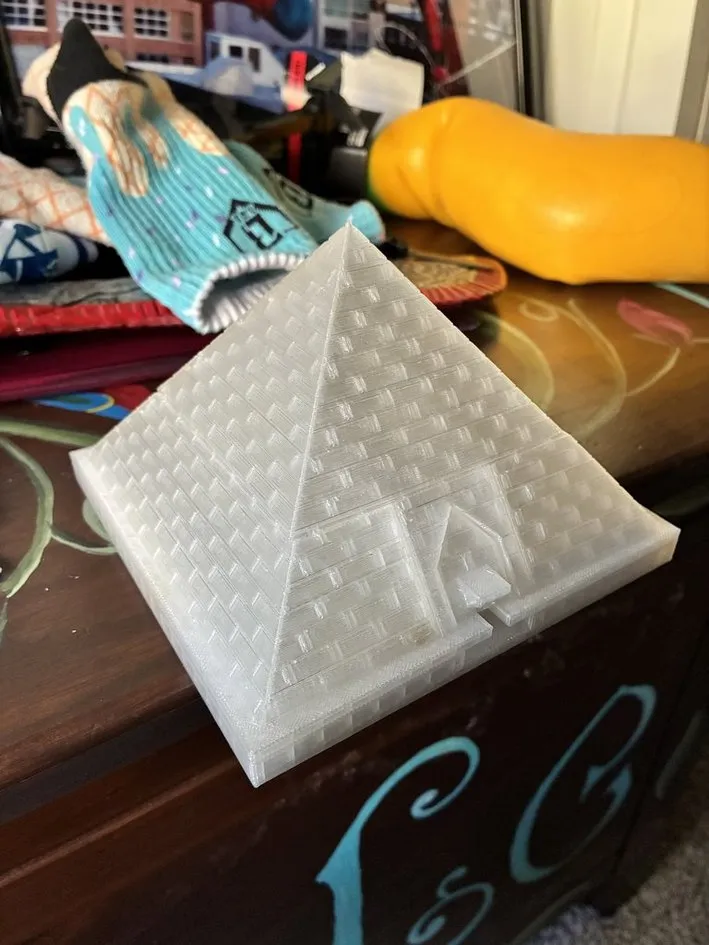 Secret Opening Boxes Giza Secret Chamber: Mechanical Pyramid Puzzle Box - Free 3D Print ...