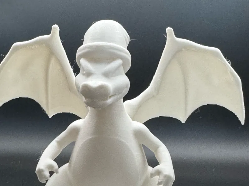 Charizard natalizio