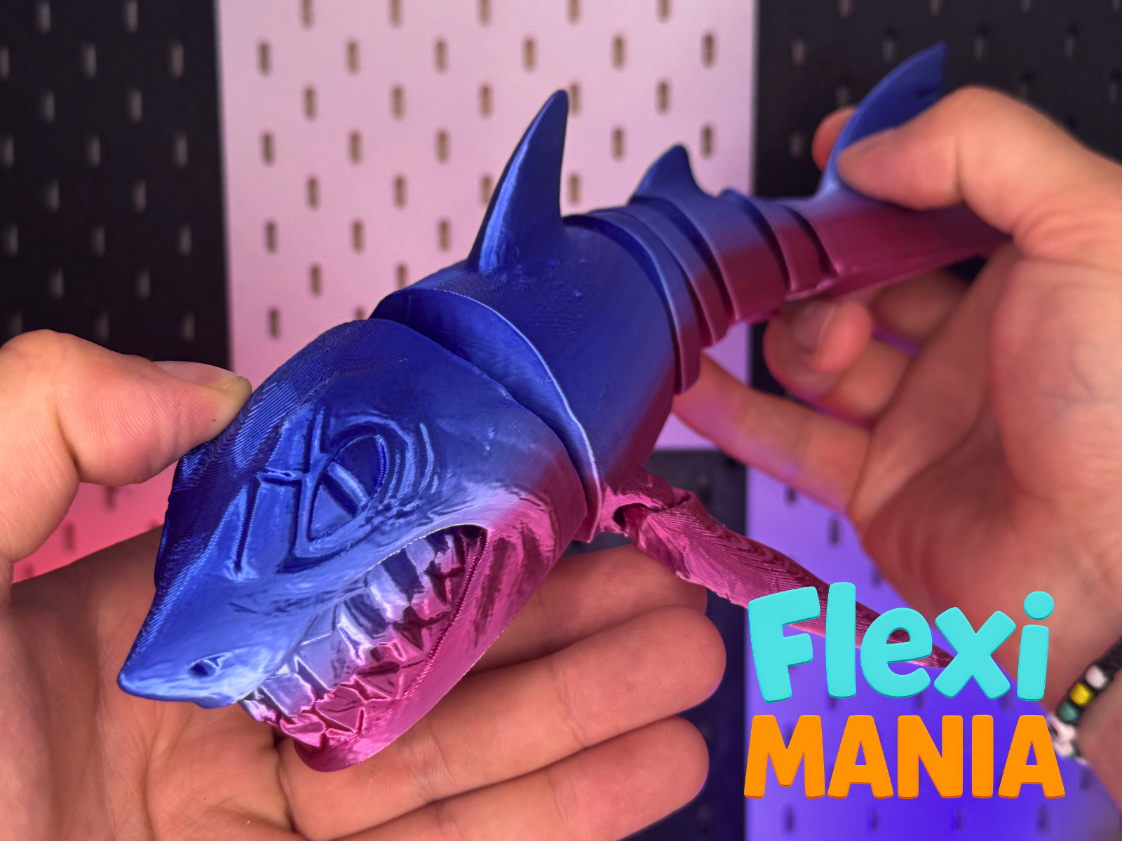 Flexi Megalodon - Articulated Print-in-Place