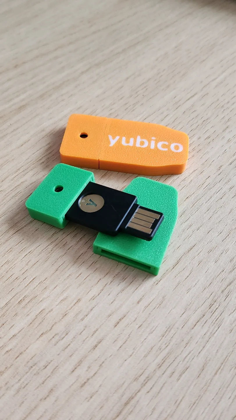 Yubico Yubikey 5 case USB-A by Keralots MakerWorld: Download Free 3D Models