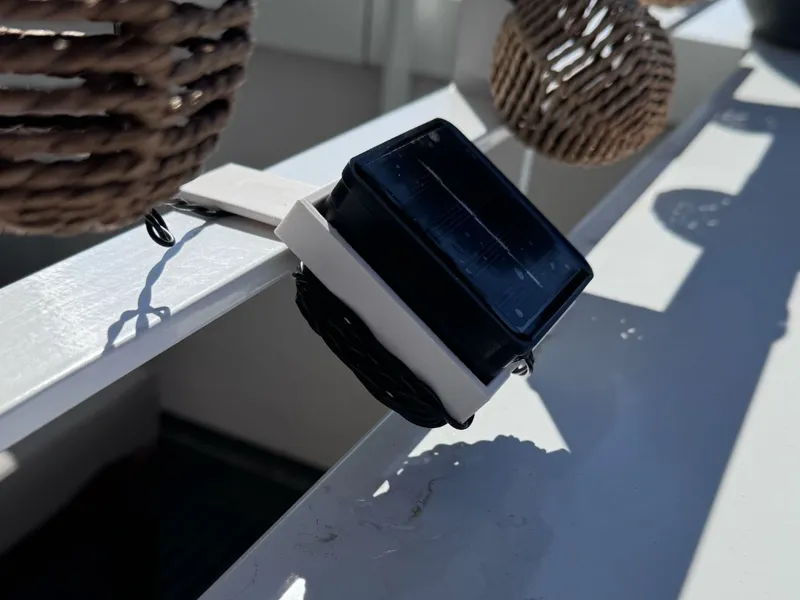 Halter Solar Panel