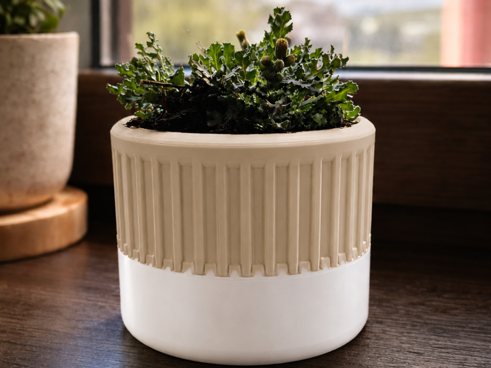 Modern Textured Planter 2 Colors Mixed