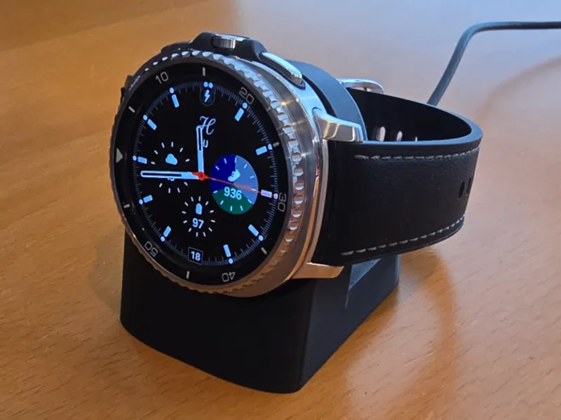 Galaxy watch 8 charging stand (Classic 46mm)
