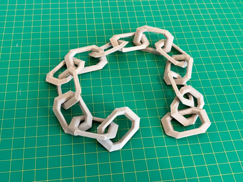 Chainlink Fidget Toy! (Print In Place)