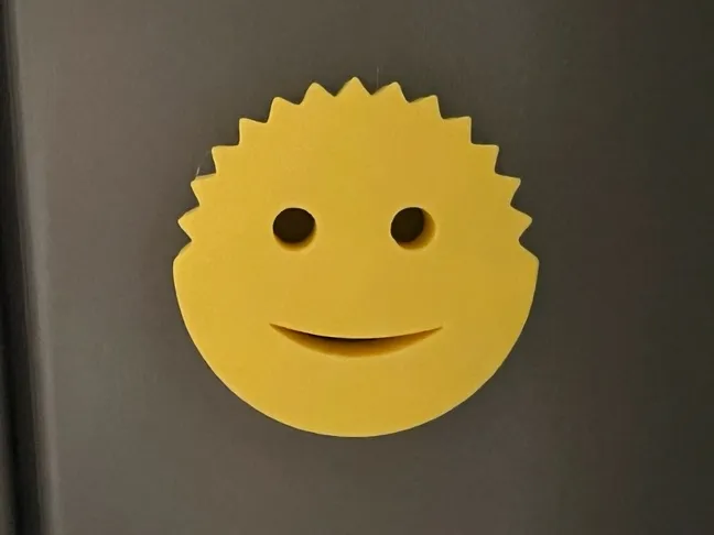 Scrub Daddy Magnet