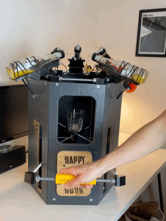 Cocktail machine! *completely mechanical*