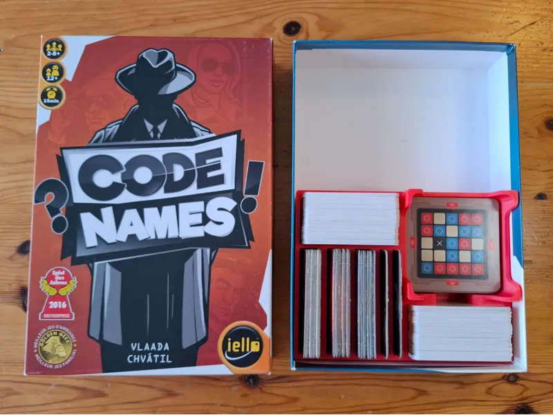 Insert Codenames FR