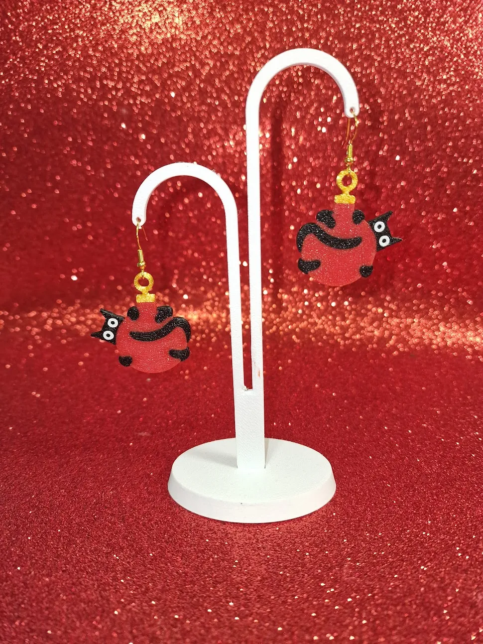 Guilty cat earrings view 3