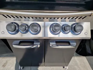 Napoleon Prestige 500 Grill Labeling